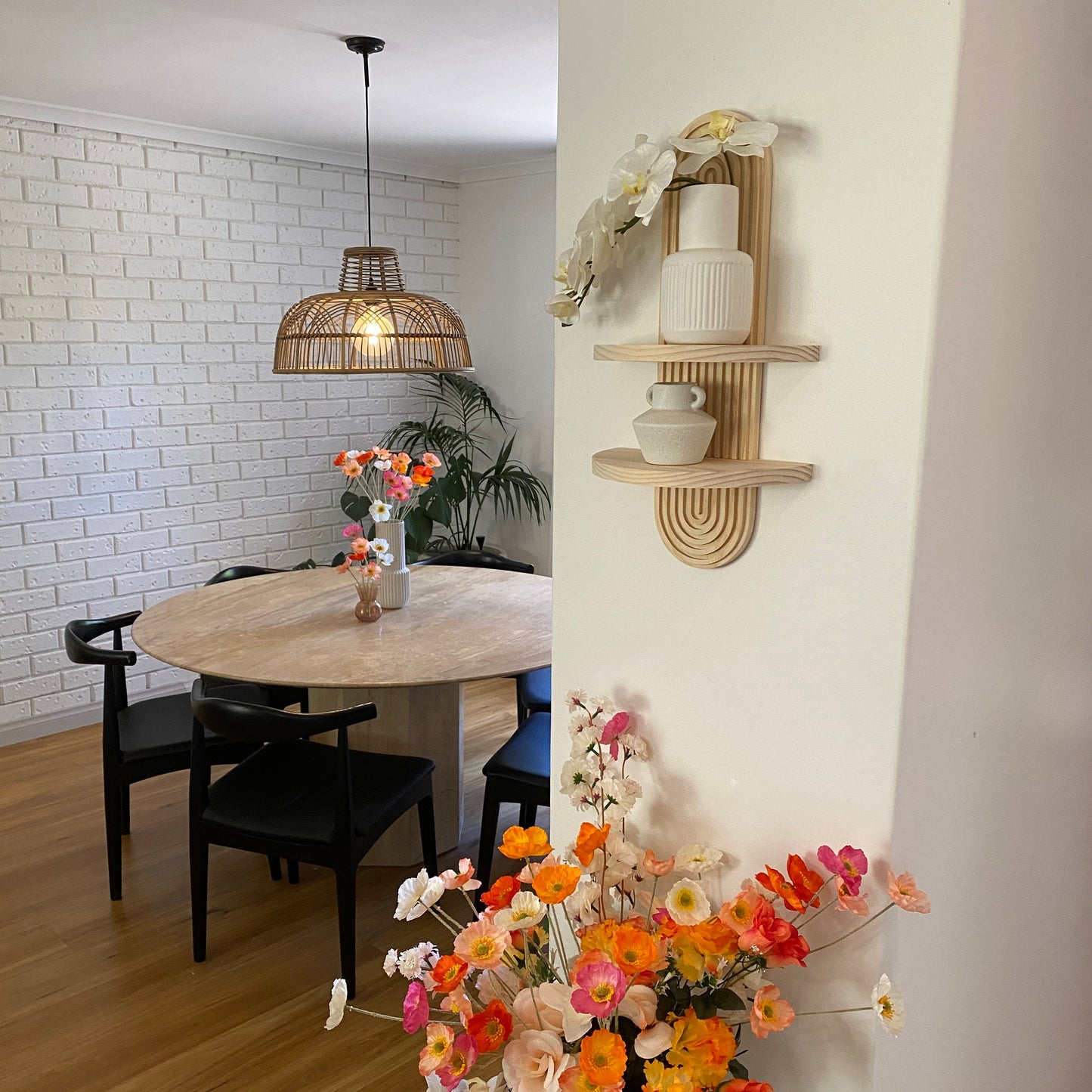 Timeless Elegance: Arched Wood Wall Shelf in Mid-Century Modern Style - Explore Single and Double Options