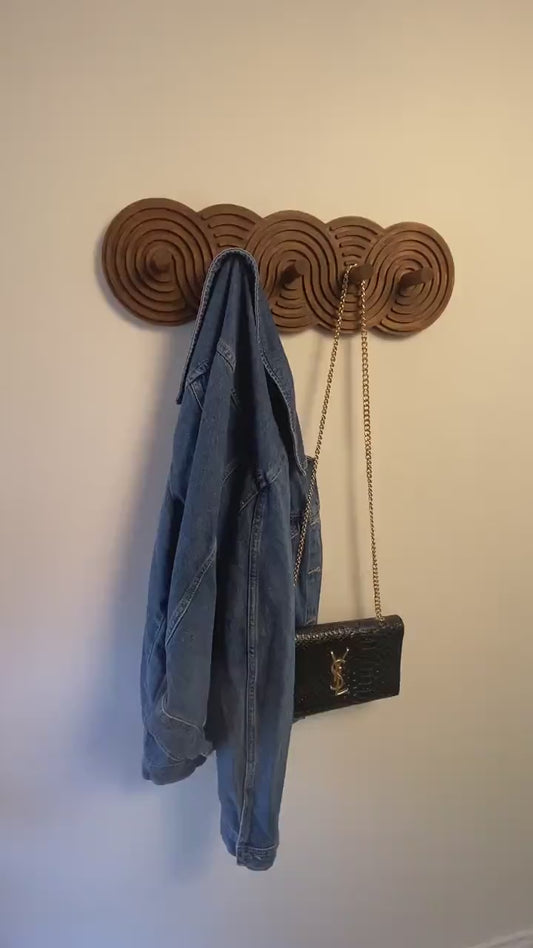 Mid-Century Modern Wall-Mounted Coat Rack | Walnut or Natural Colours | Vintage Art Deco | Entryway Organizer for Coats, Hats, and Bags